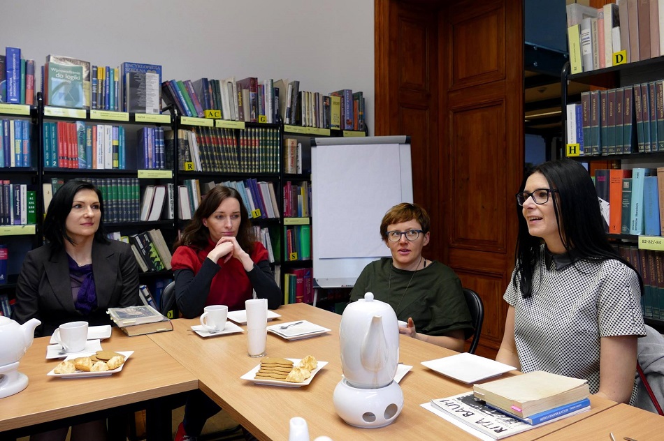 DKK: Kobieta w literaturze – anioł czy demon?