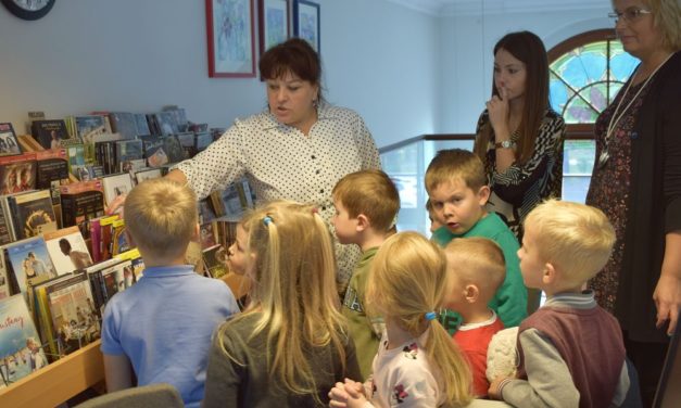 Żywiołowe lekcje  w bibliotece
