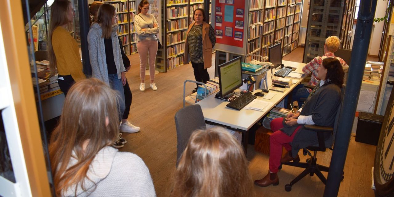Licealiści – biblio(teko)file