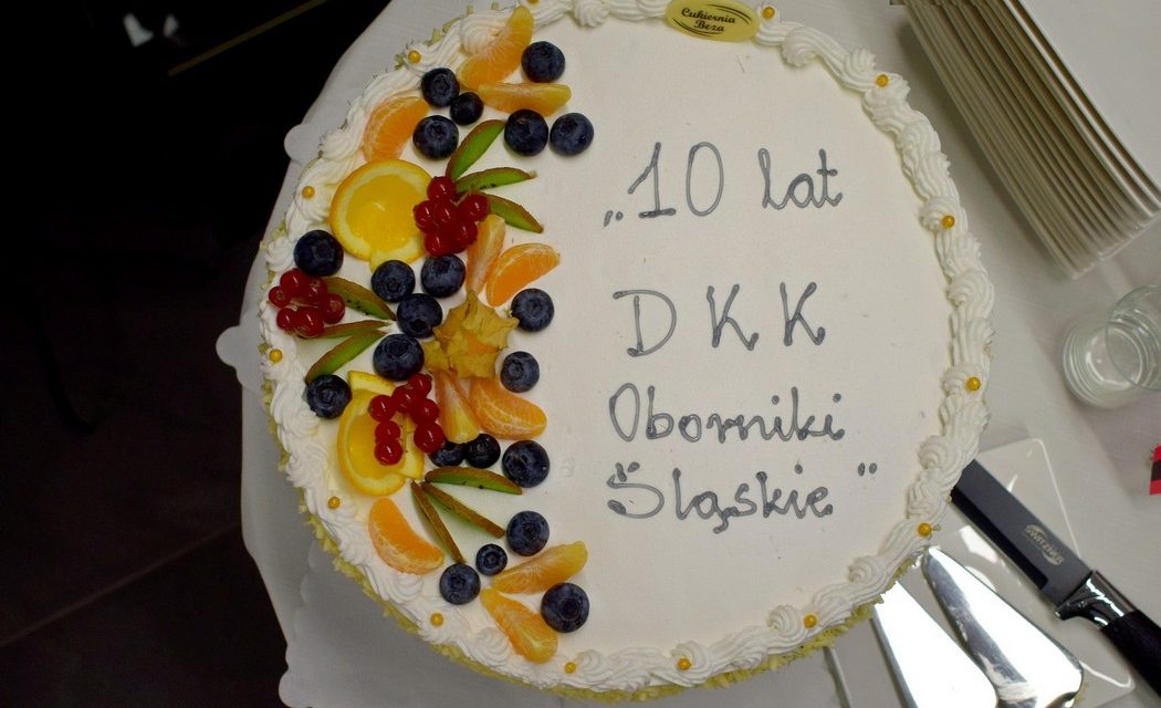 DZIESIĘCIOLECIE DZIAŁALNOŚCI OBORNICKIEGO DYSKUSYJNEGO KLUBU KSIĄŻKI🥳💯